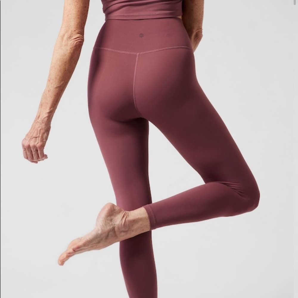Athleta Transcend 7/8 Tight